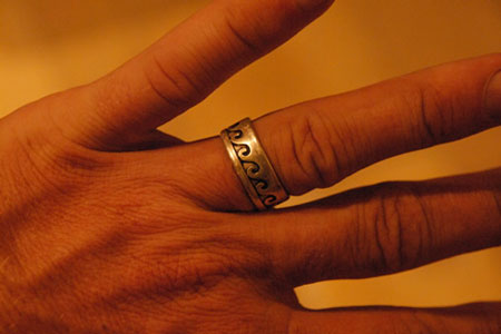 Серебряные мужские кольца были пользующимися популярностью много годов назад