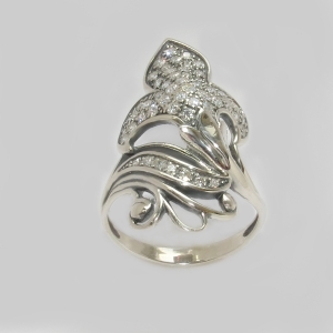 Серебряное кольцо бр-12208