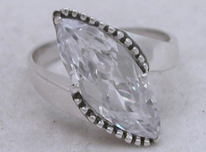 Серебряное кольцо бр-2111467