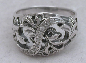 Серебряное кольцо бр-2111499