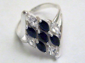 Серебряное кольцо бр-2111635