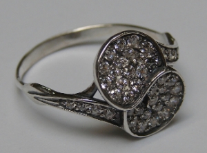 Серебряное кольцо бр-2111712