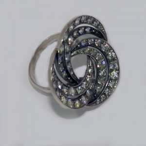 Серебряное кольцо бр-2111821