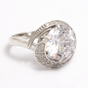Серебряное кольцо бр-2112101