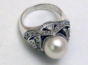 Серебряное кольцо бц-2170066